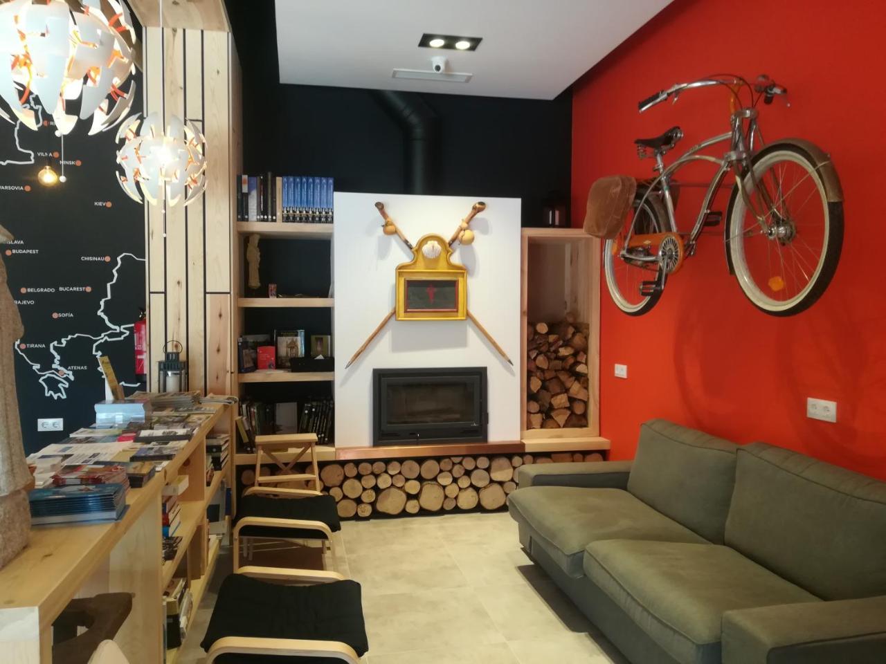 Albergue Milladoiro Ngoại thất bức ảnh